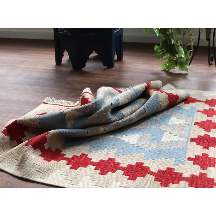 カイセリ産手織りキリム 雄羊の角 115x79cm ブルー＆グレー トルコの手織りラグ |  | 04