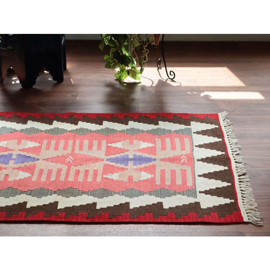 カイセリ産手織りキリム 127x82cm レッド トルコの手織りラグ |  | 02