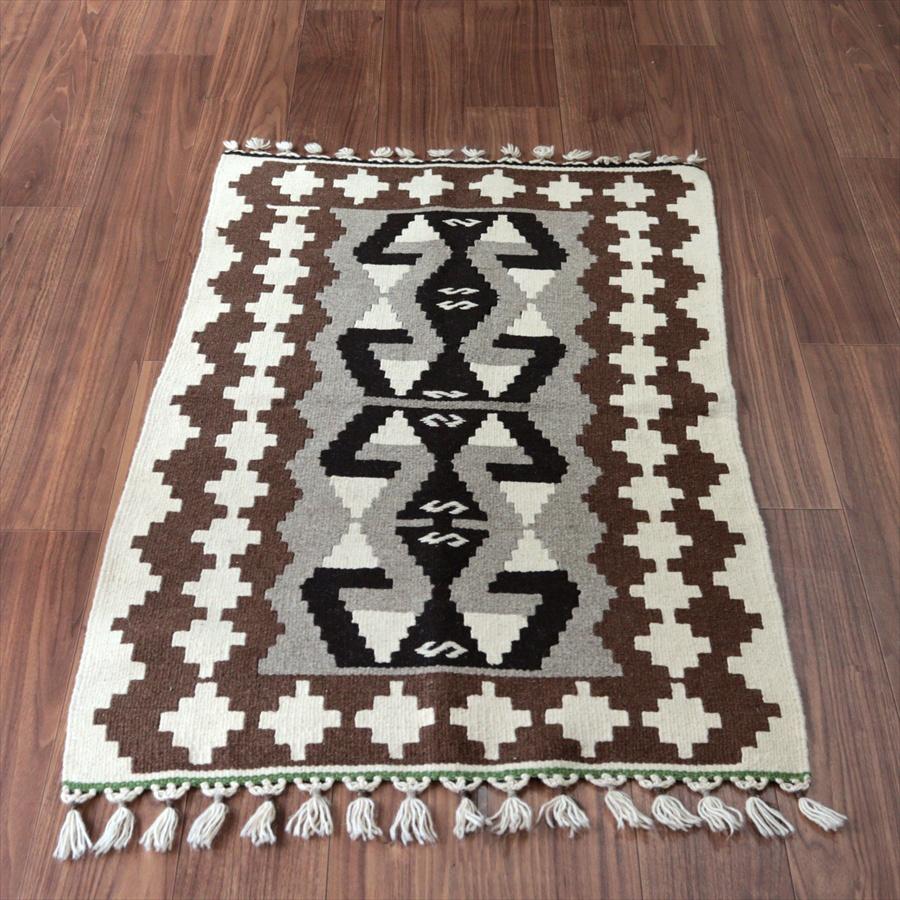 カイセリ産手織りキリム 雄羊の角 125x78cm ナチュラルモノトーン トルコの手織りラグ | 