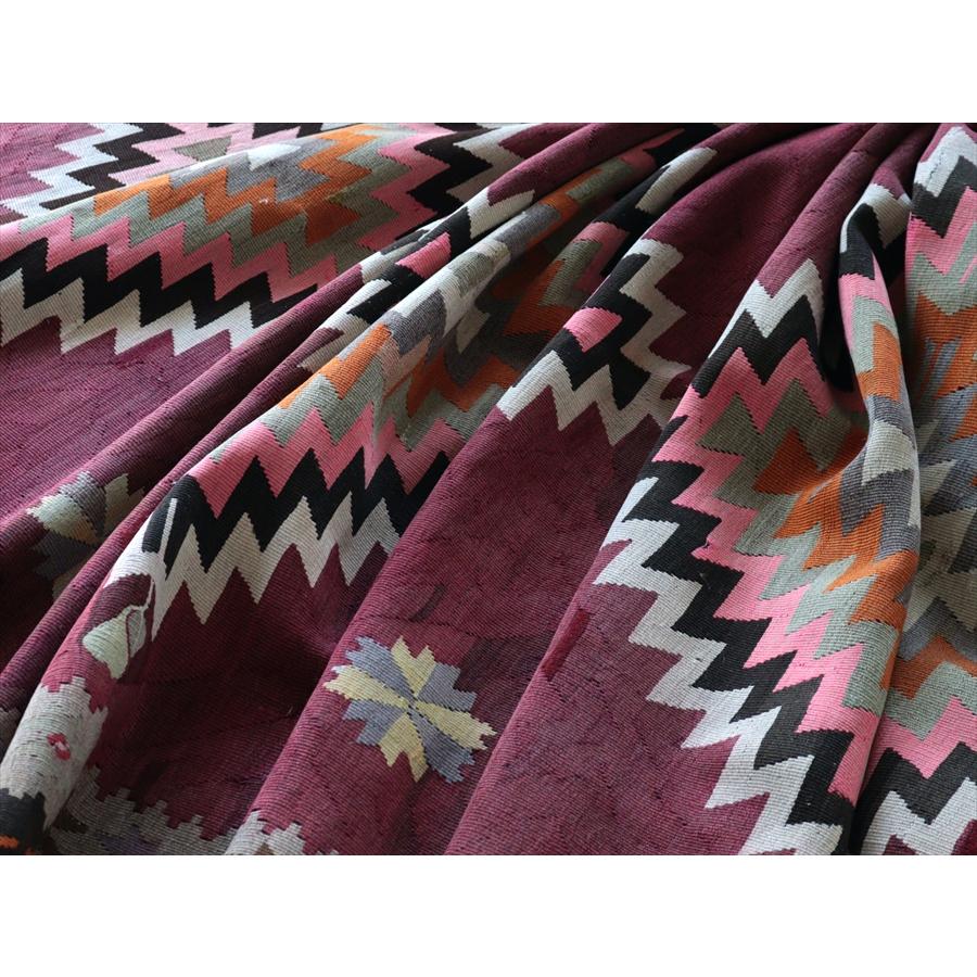 オールドキリム エルズルム 344x158cm ３つのメダリオンと幾何学模様 文字入り |  | 13