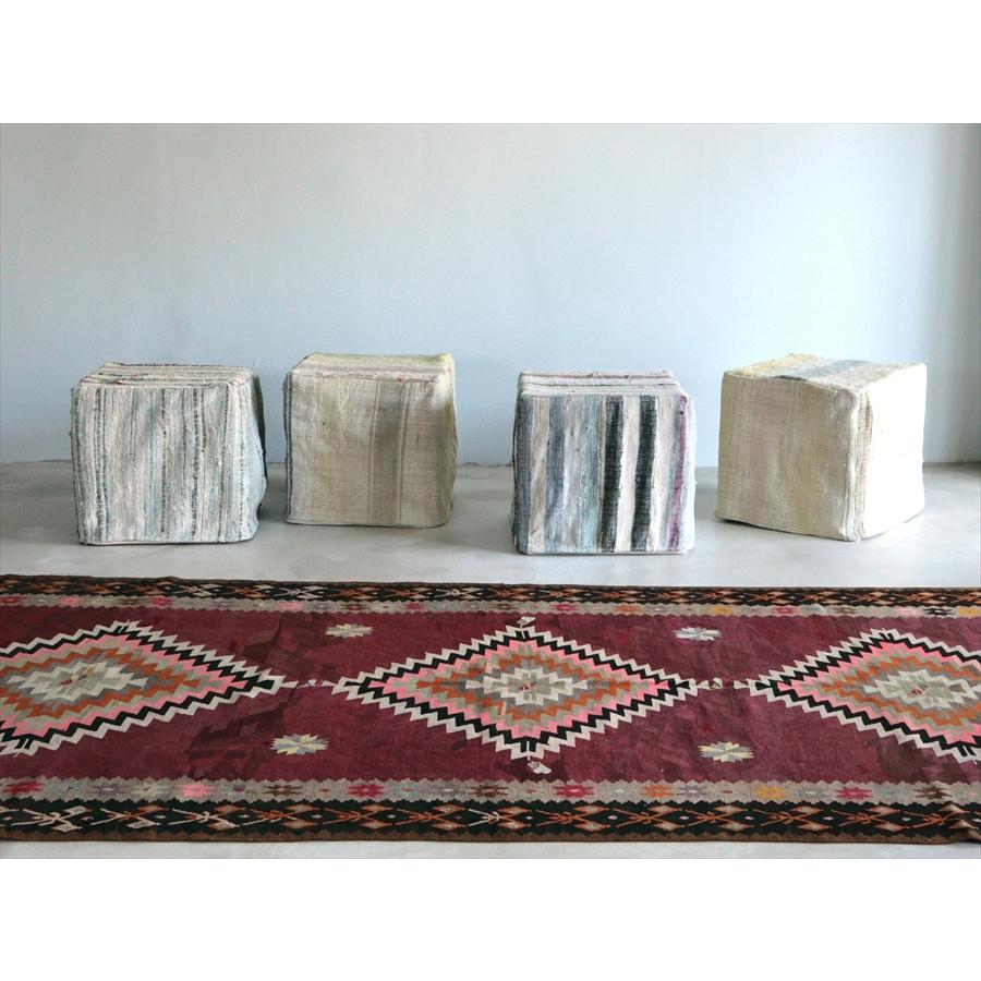 オールドキリム エルズルム 344x158cm ３つのメダリオンと幾何学模様 文字入り |  | 14