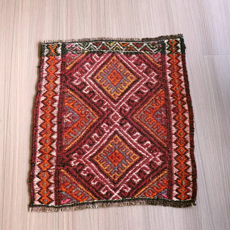 オールドキリム　小さなパネル 52x47cm カルス地方　ジジム織り | 