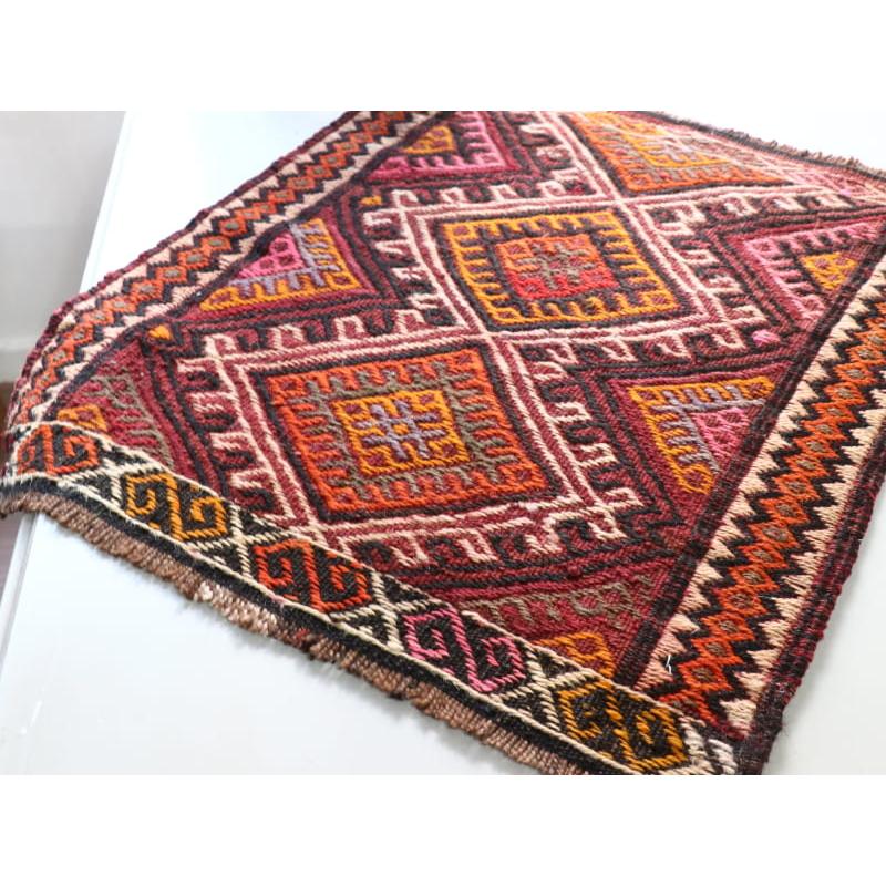 オールドキリム　小さなパネル 58x50cm カルス地方　ジジム織り |  | 03