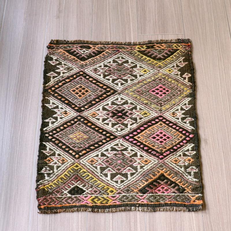 オールドキリム　小さなパネル 54x45cm カルス地方　ジジム織り | 