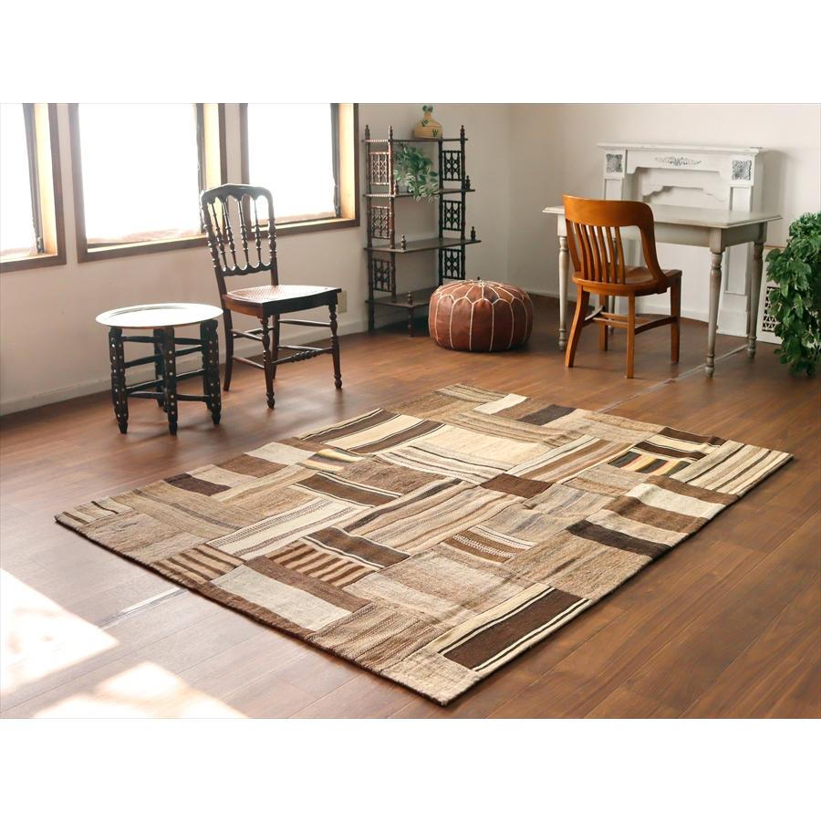 パッチワークキリム　表裏両面のリバーシブルタイプ 201x153cm 無染色のナチュラルカラー |  | 01