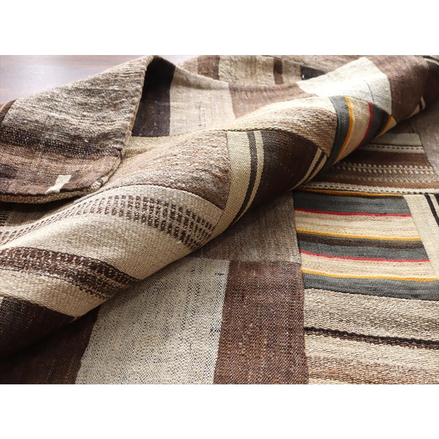 パッチワークキリム　表裏両面のリバーシブルタイプ 201x153cm 無染色のナチュラルカラー |  | 06