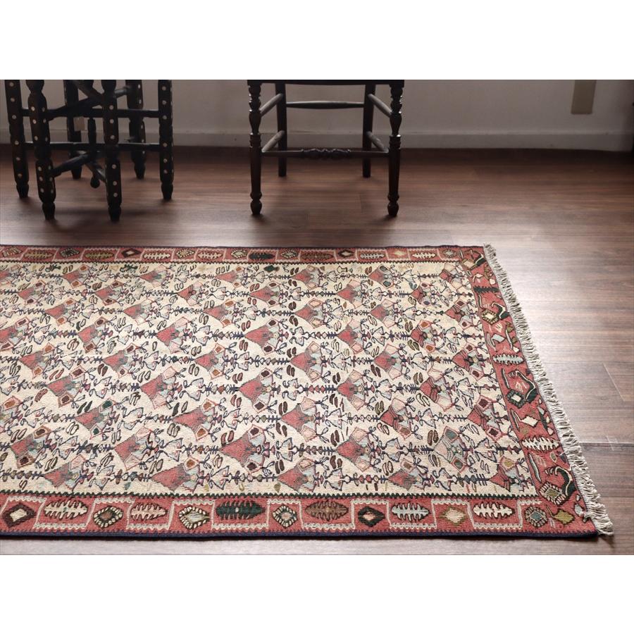 イランの手織りキリム セネ 144x119cm 花束のモチーフ |  | 02