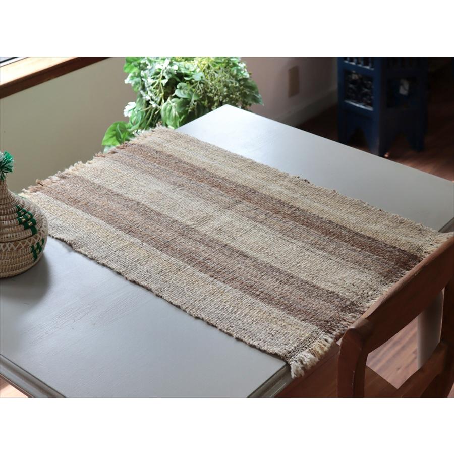 トルコの手織りキリム カルス 70x48cm ブラウン＆アイボリー ストライプ |  | 01