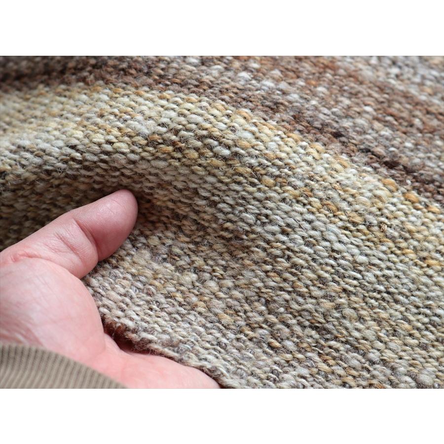 トルコの手織りキリム カルス 123x48cm ブラウン＆アイボリー ストライプ |  | 03