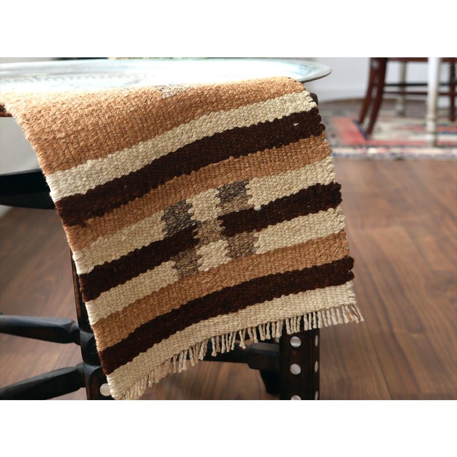 トルコの手織りキリム カルス 46x25cm 幾何学モチーフ ブラウン |  | 02