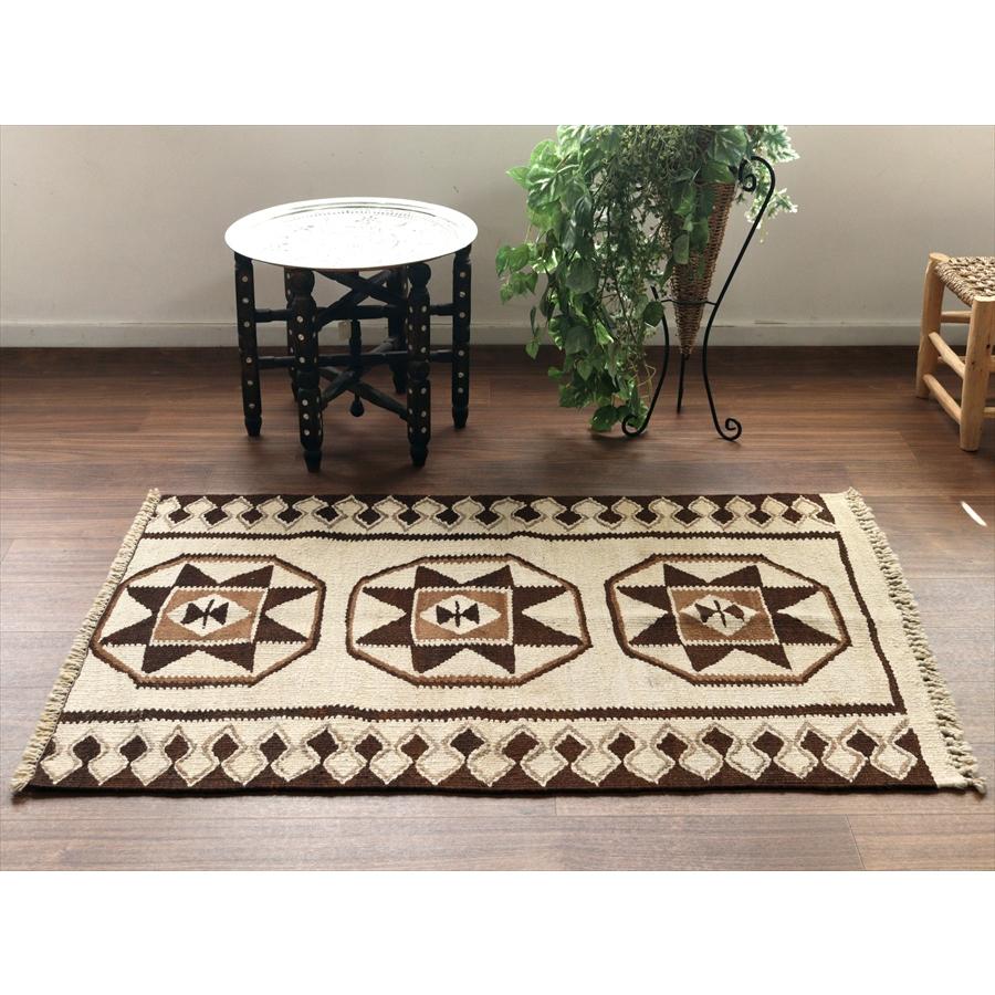 トルコの手織りキリム カルス 130x86cm メダリオンと幾何学モチーフ |  | 01