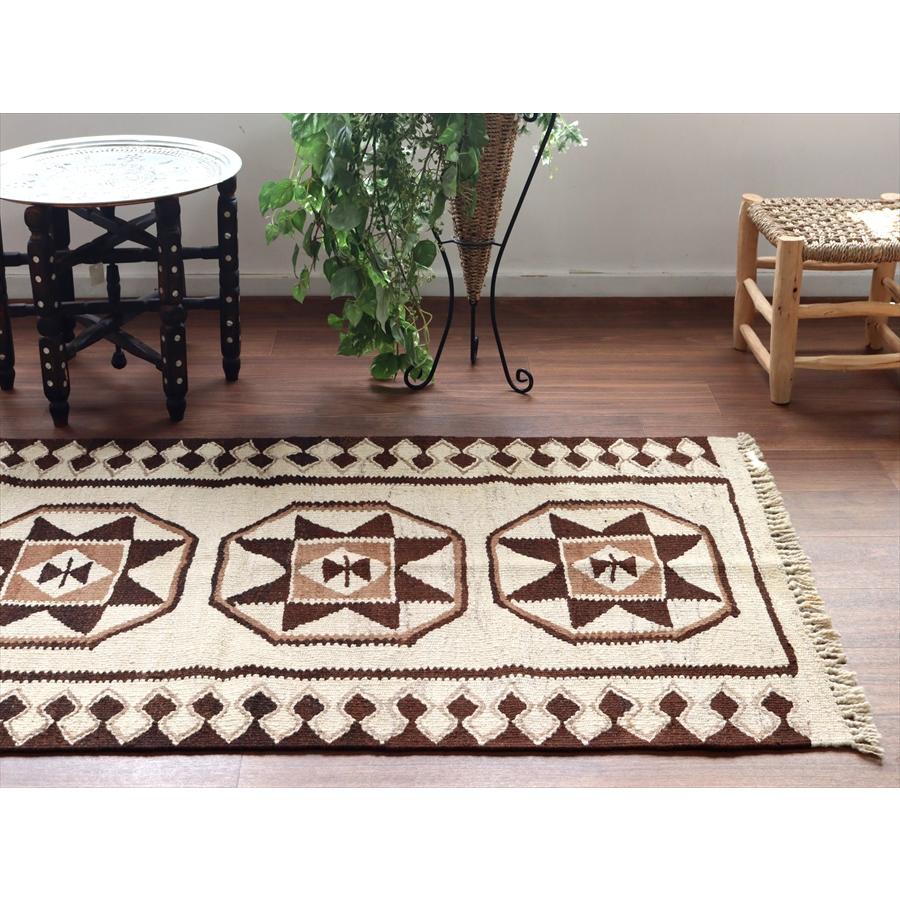 トルコの手織りキリム カルス 164x87cm メダリオンと幾何学モチーフ |  | 02