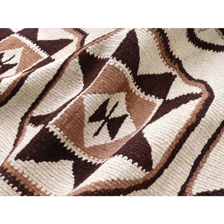 トルコの手織りキリム カルス 164x87cm メダリオンと幾何学モチーフ |  | 07