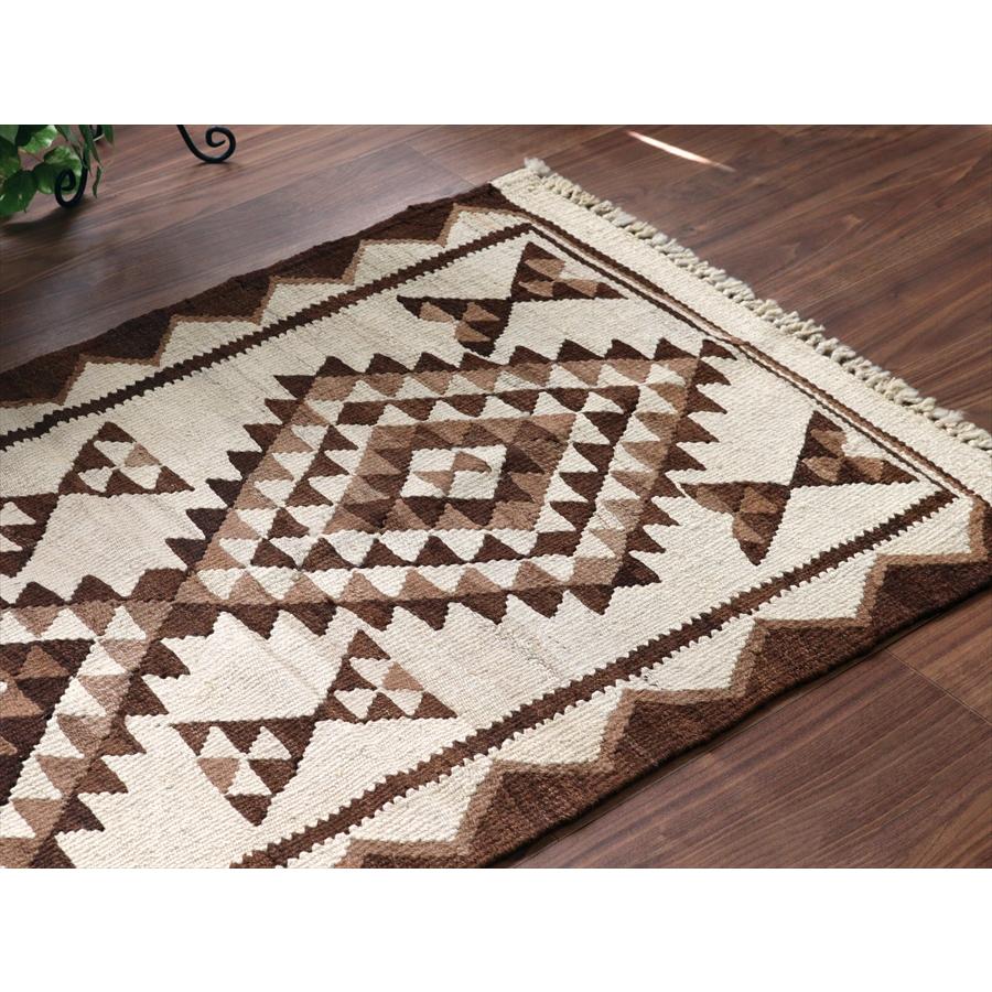 トルコの手織りキリム カルス 145x89cm メダリオンと幾何学モチーフ |  | 02