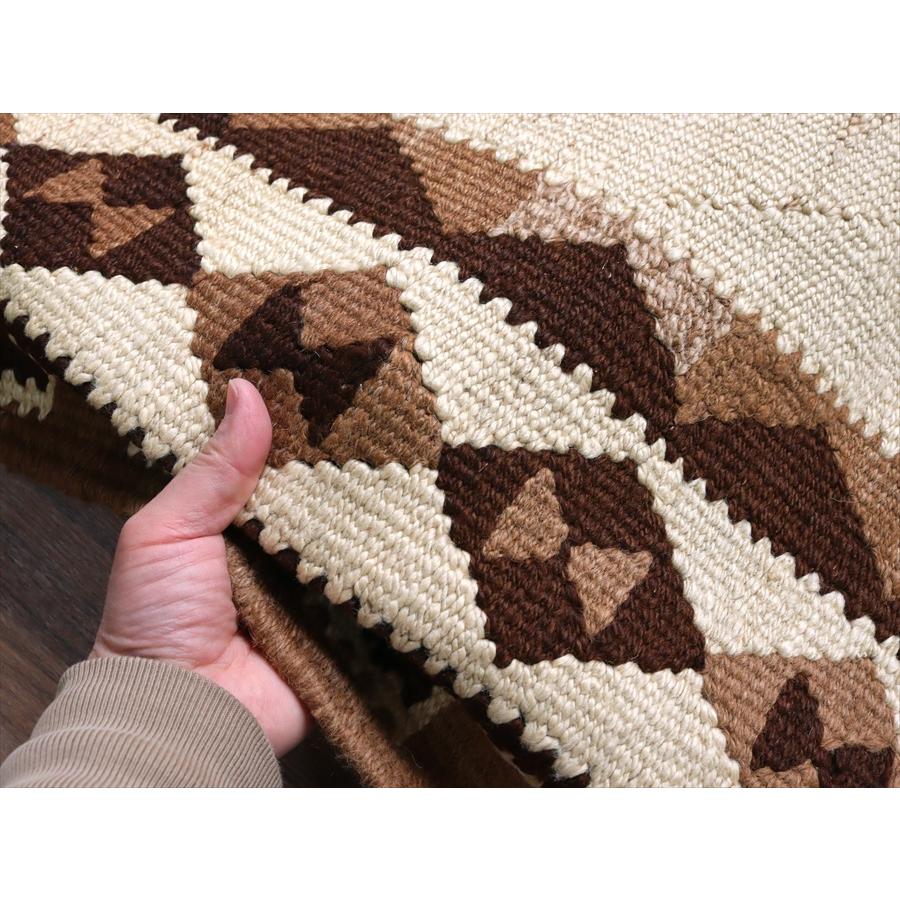 トルコの手織りキリム カルス 277x96cm メダリオンと幾何学モチーフ |  | 07