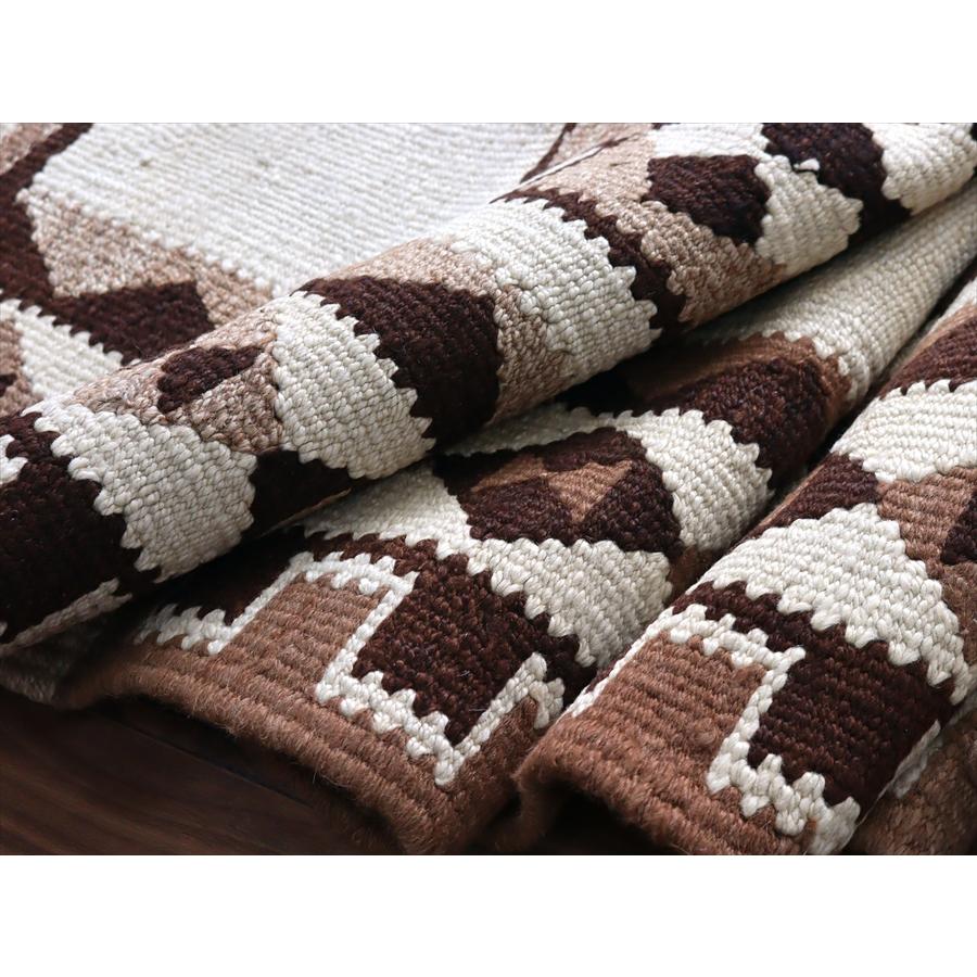 トルコの手織りキリム カルス 277x96cm メダリオンと幾何学モチーフ |  | 09