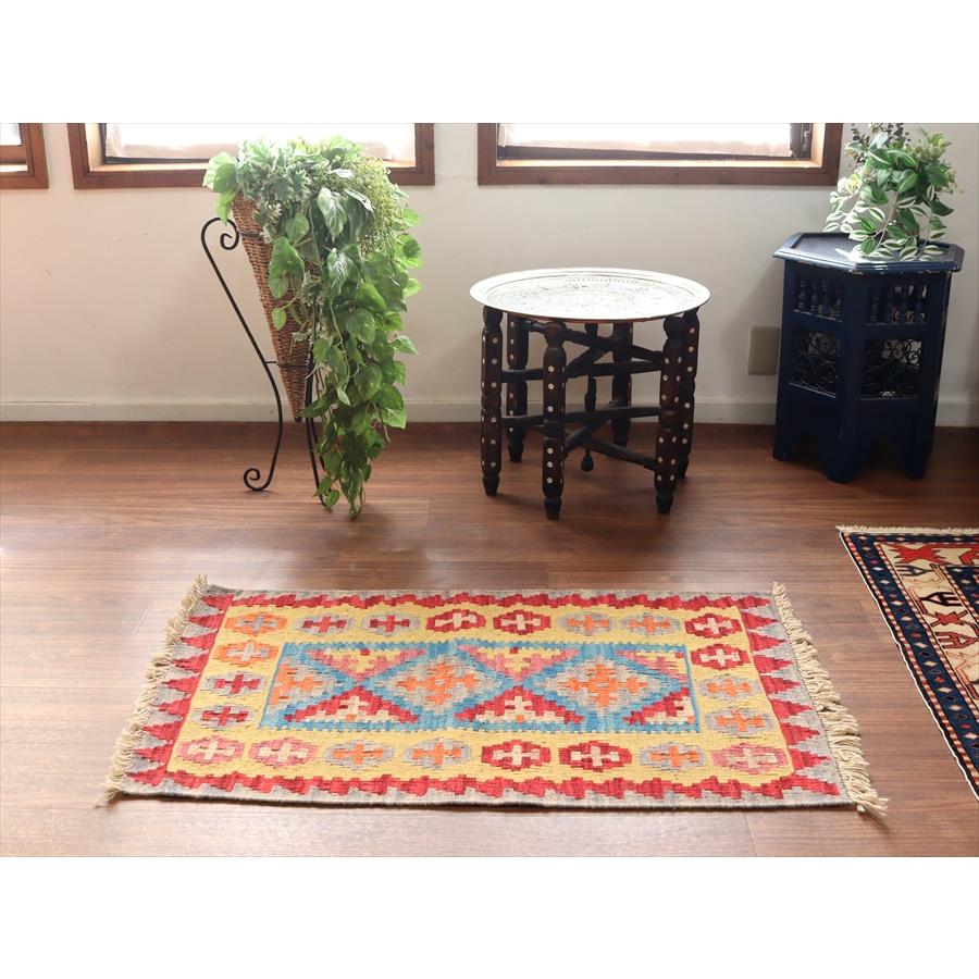 カシュカイキリム イラン 手織り 100x61cm カラフルな幾何学モチーフ |  | 01