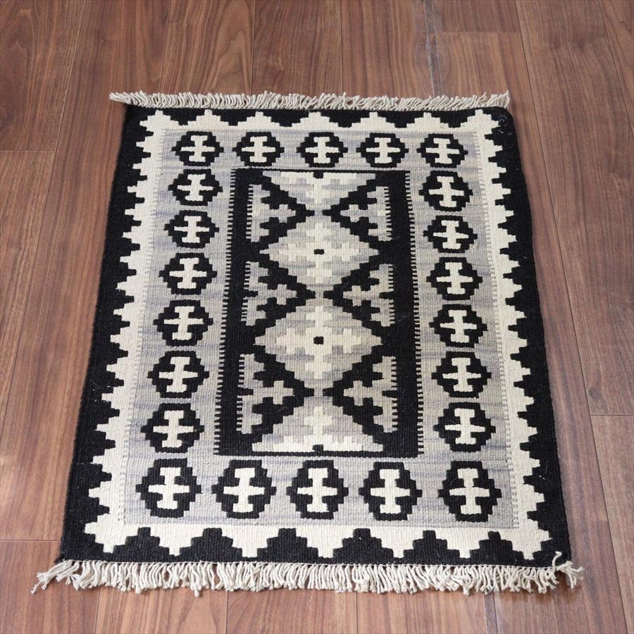 カシュカイキリム イラン 手織り 87x62cm カラフルな幾何学モチーフ | 