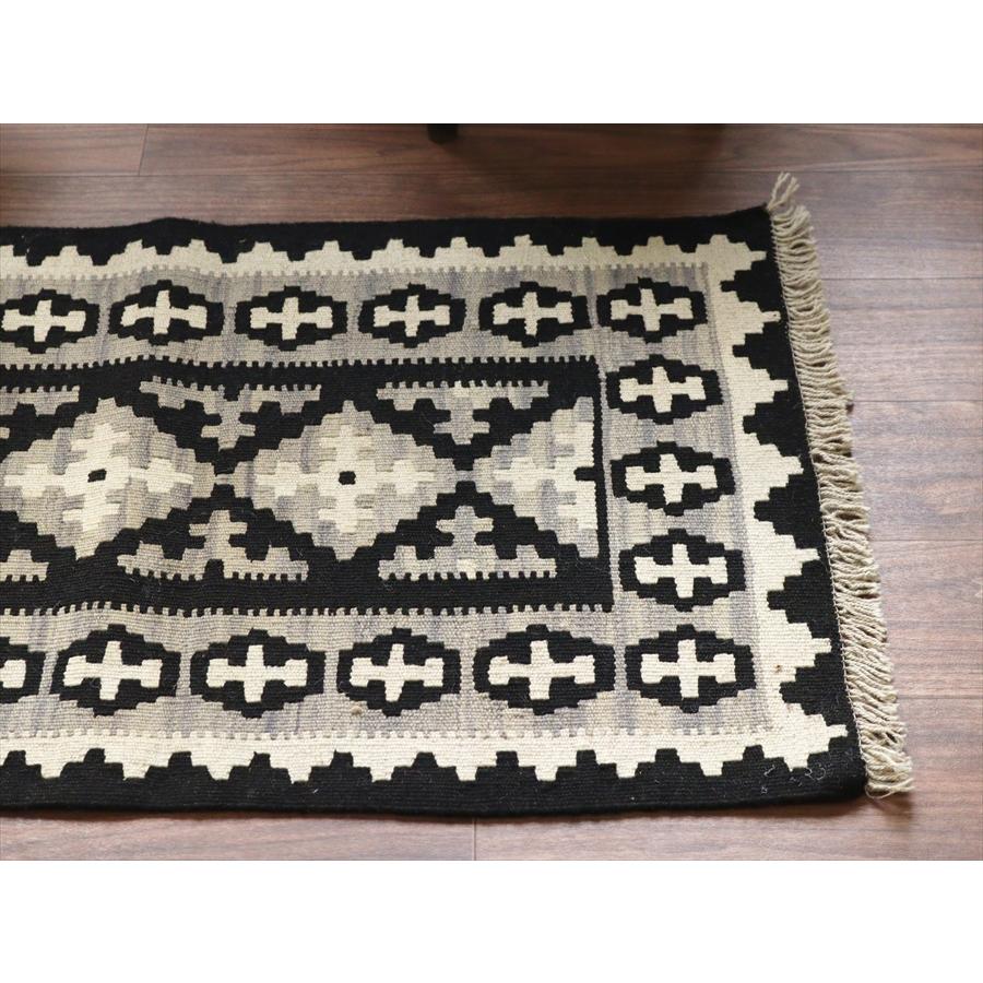 カシュカイキリム イラン 手織り 87x62cm カラフルな幾何学モチーフ |  | 02