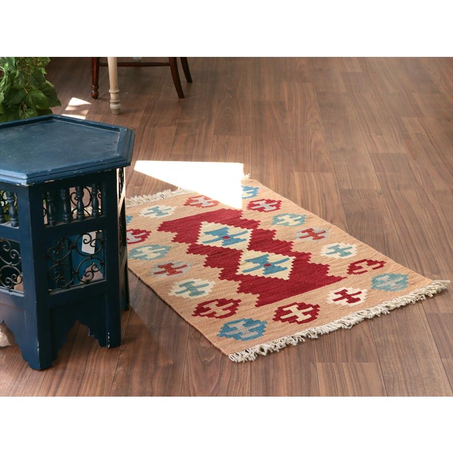 カシュカイキリム シラーズ産 92x67cm イランの手織りラグ |  | 01