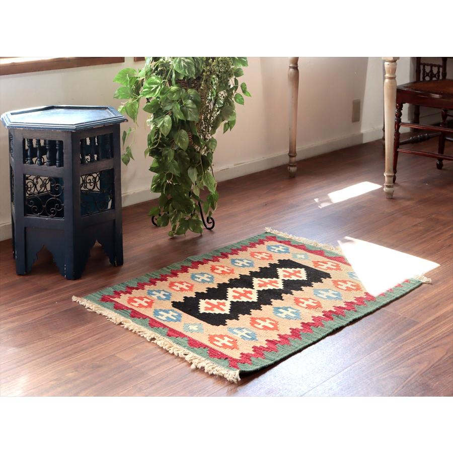 カシュカイキリム シラーズ産 86x65cm イランの手織りラグ |  | 01