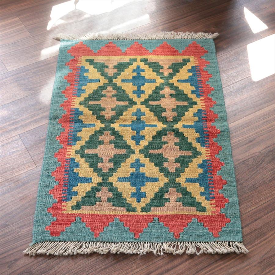 カシュカイキリム シラーズ産 88x58cm イランの手織りラグ | 