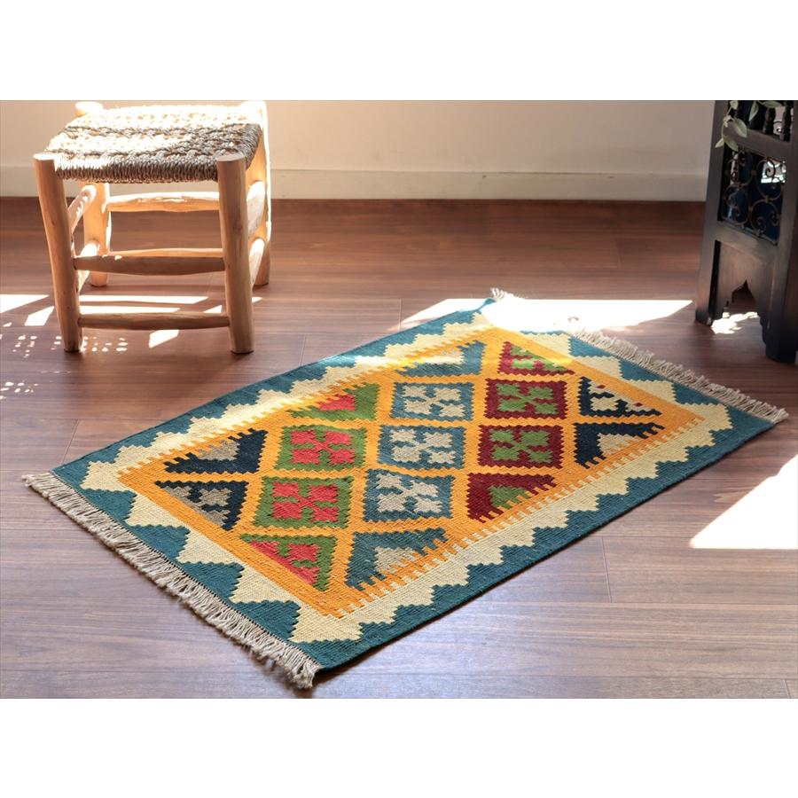 カシュカイキリム シラーズ産 87x63cm イランの手織りラグ |  | 01