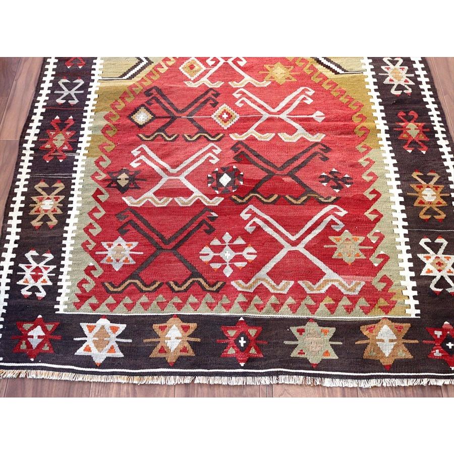 【公式】 オールドキリム・コンヤオブルック　チェイレキ 137x100cm 赤いミフラープ 【UOI2734121704】(96800円)