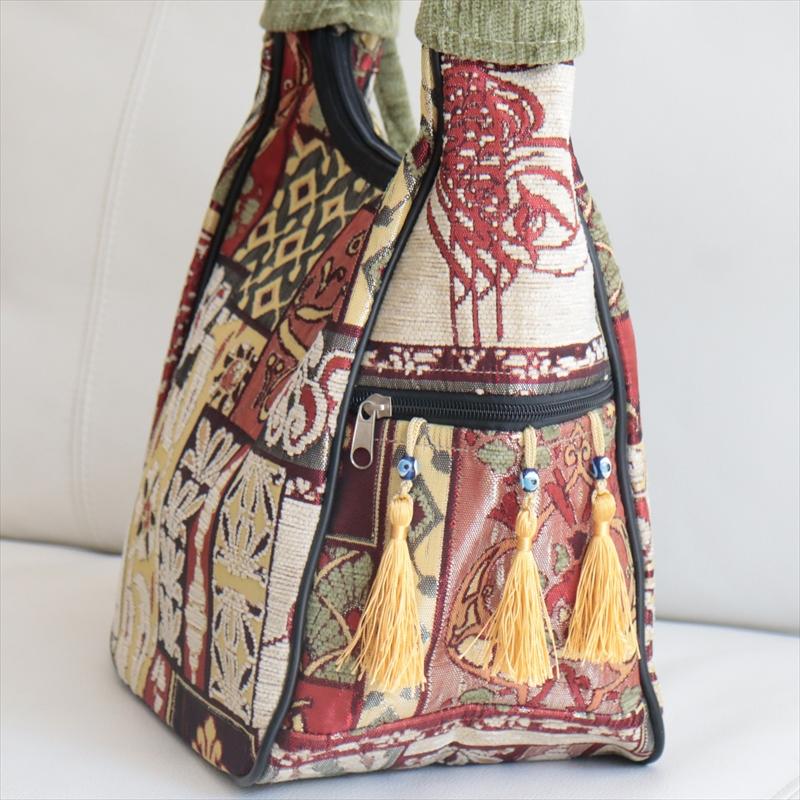 ショルダーバッグ　変形タイプ　トルコ製カリグラフィー　ピスタチオグリーン | ブランド登録なし | 01