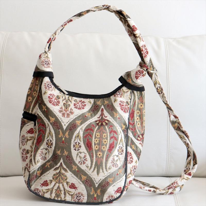 ショルダーバッグ　変形タイプ　トルコ製トレリス　ホワイト | ブランド登録なし