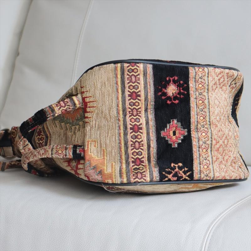 ショルダーバッグ　変形タイプ　トルコ製ベレケット　ブラック　アイボリー | ブランド登録なし | 02