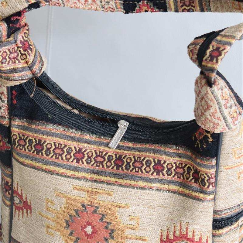 ショルダーバッグ　変形タイプ　トルコ製ベレケット　ブラック　アイボリー | ブランド登録なし | 03