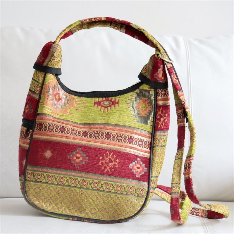 ショルダーバッグ　変形タイプ　トルコ製ベレケット　イエシルチャイ | ブランド登録なし