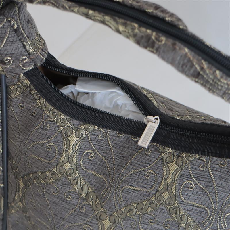 ショルダーバッグ　変形タイプ　トルコ製クレスト　グレー | ブランド登録なし | 03