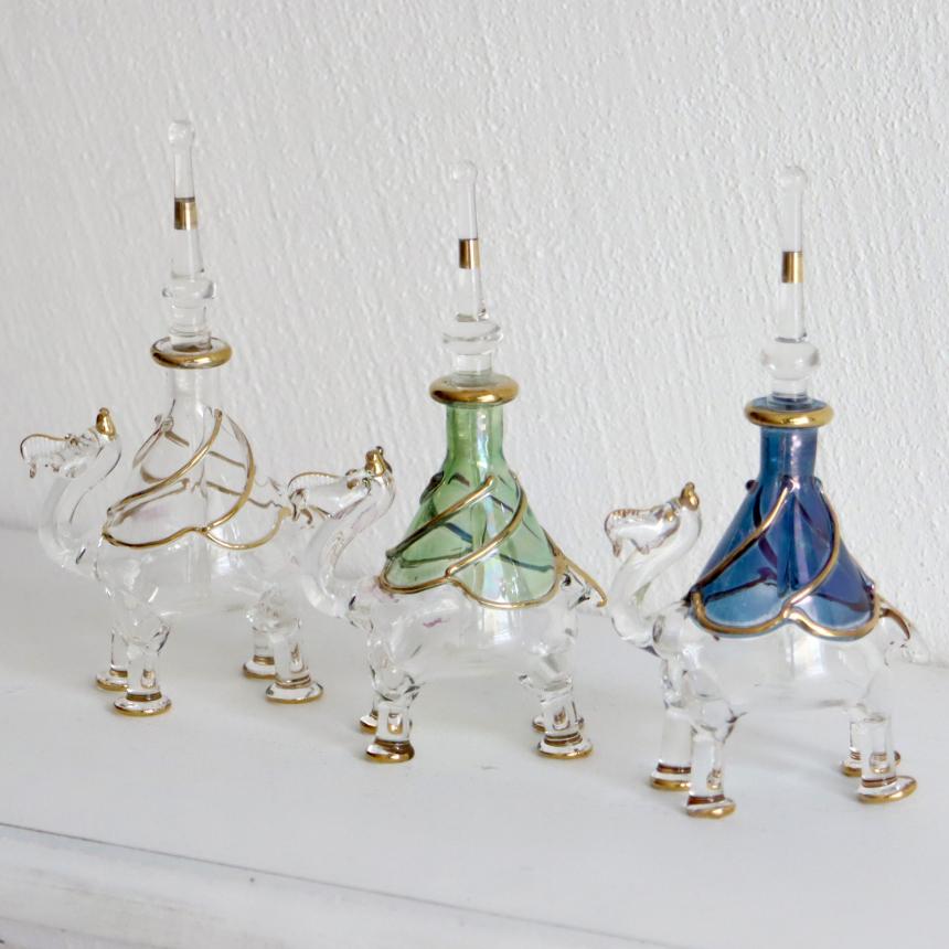 エジプト香水瓶 ラクダ 3頭セット クリア グリーン ブルー