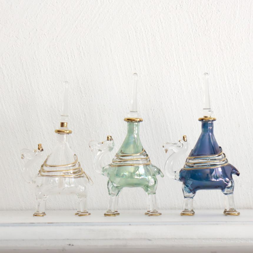 エジプト ガラス香水瓶 ラクダ 3頭セット : インプレッションオブ