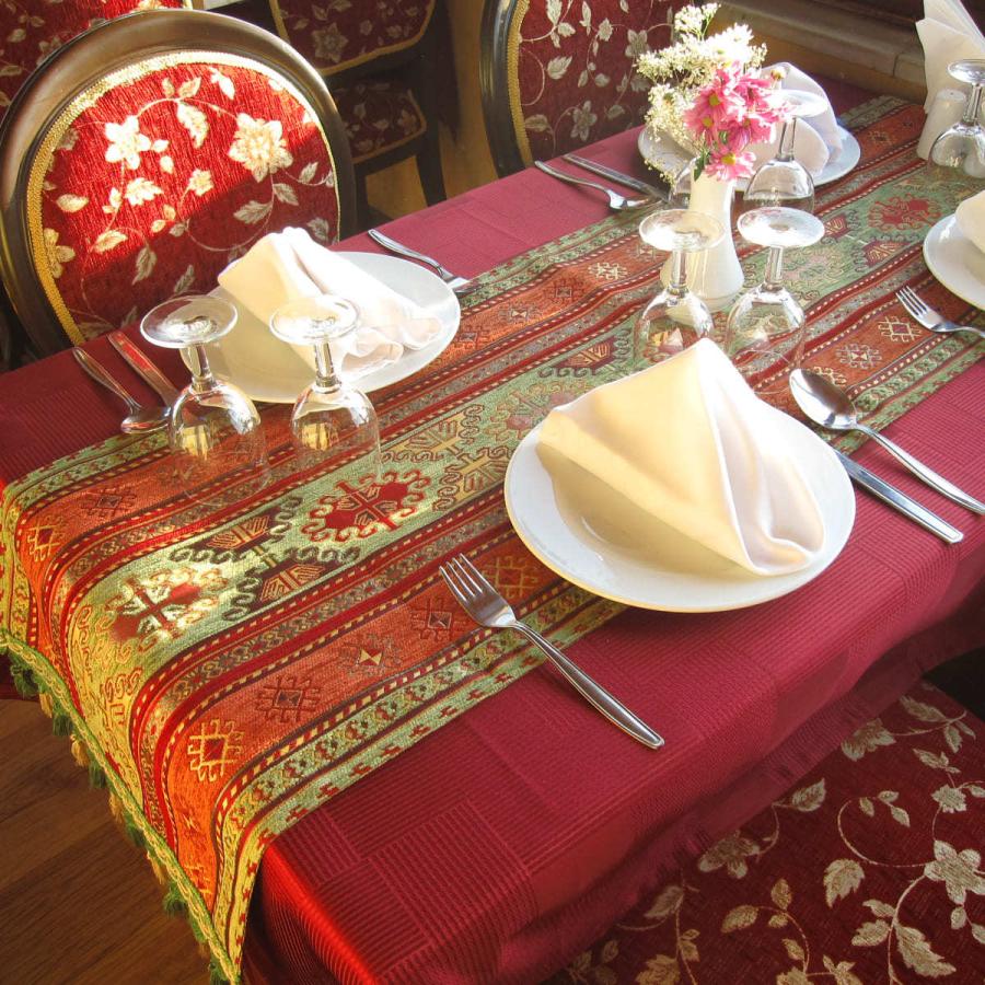 テーブルランナー140cm/ベッドスロー アジデルハ ピスタチオグリーン【トルコ シュニール素材】 | ブランド登録なし | 01