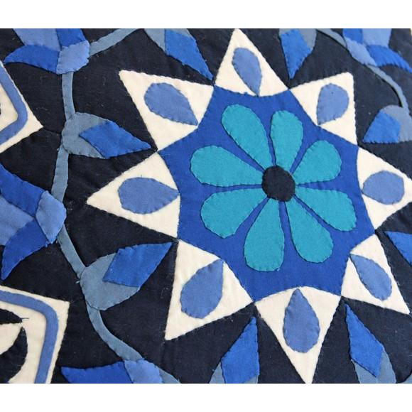 ハンドアップリケ コットンクッションカバー ハーヤ メーヤーKheyamiaー48x49cm | ブランド登録なし | 02