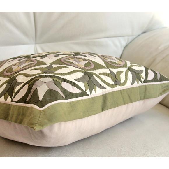 ハンドアップリケ コットンクッションカバー ハーヤ メーヤーKheyamiaー49x48cm | ブランド登録なし | 01