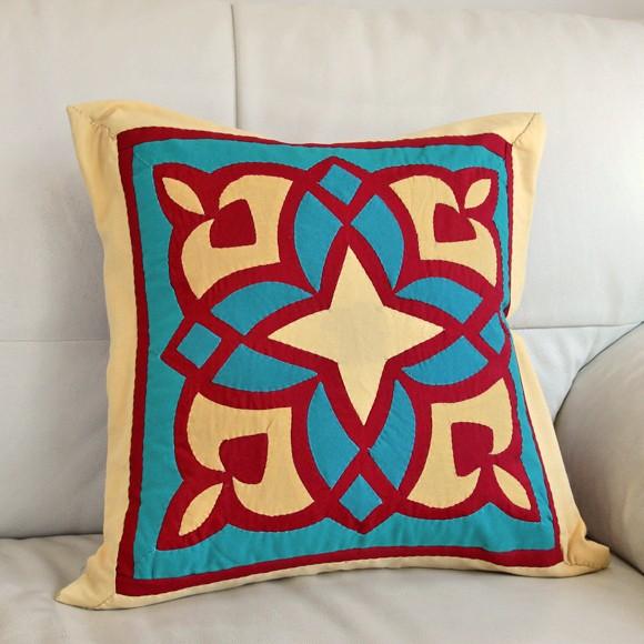 ハンドアップリケ コットンクッションカバー ハーヤ メーヤーKheyamiaー45x44cm | ブランド登録なし