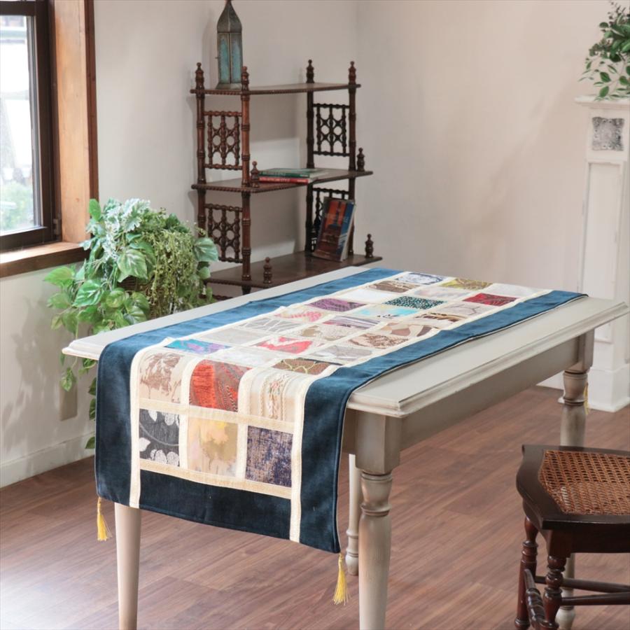 テーブルランナー　モザイクパッチワーク 142x50cmサイズ シュニール素材 |  | 01