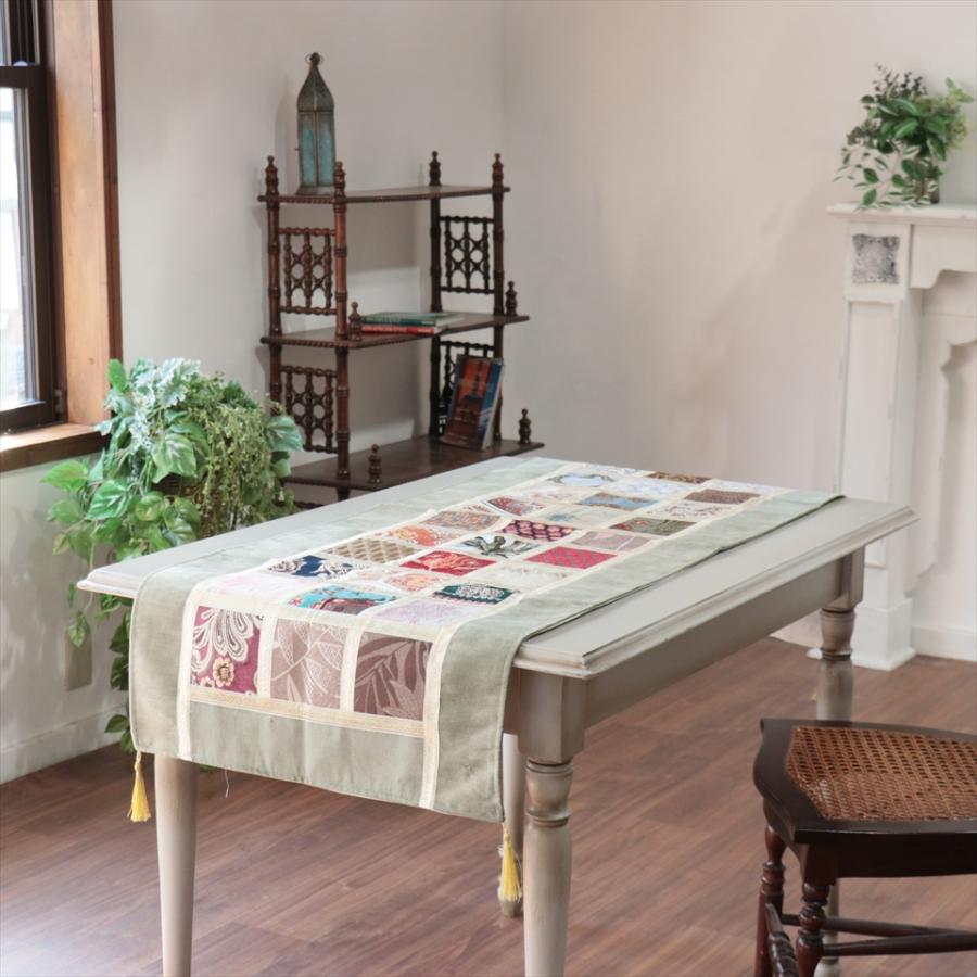 テーブルランナー　モザイクパッチワーク 142x50cmサイズ シュニール素材 |  | 01