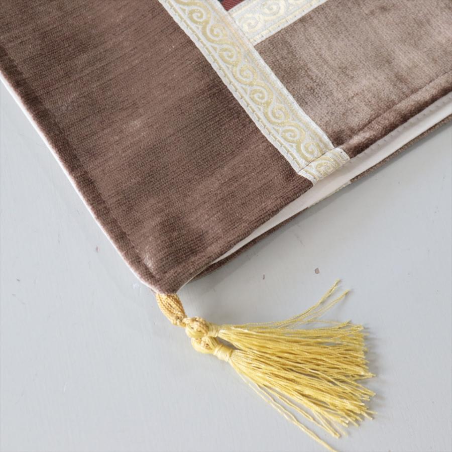 テーブルランナー　モザイクパッチワーク 142x50cmサイズ シュニール素材 |  | 03