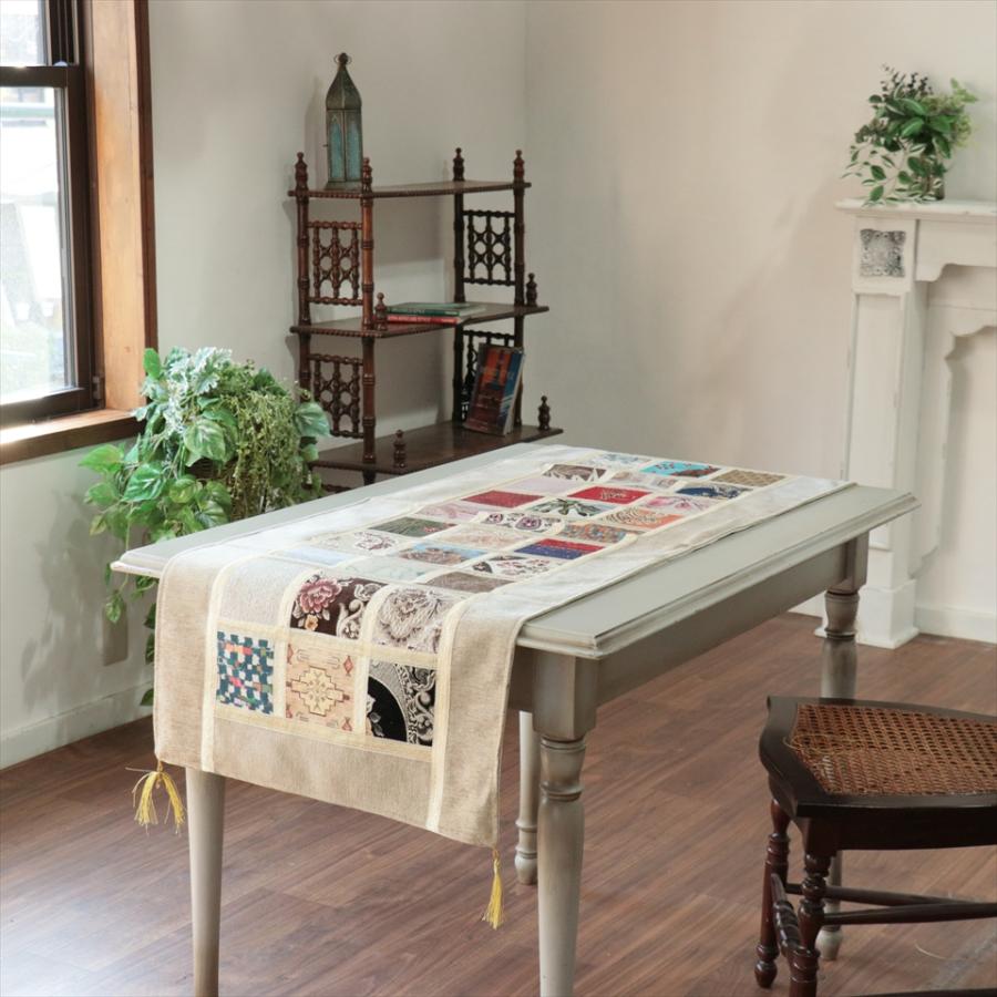 テーブルランナー　モザイクパッチワーク 142x50cmサイズ シュニール素材 |  | 01