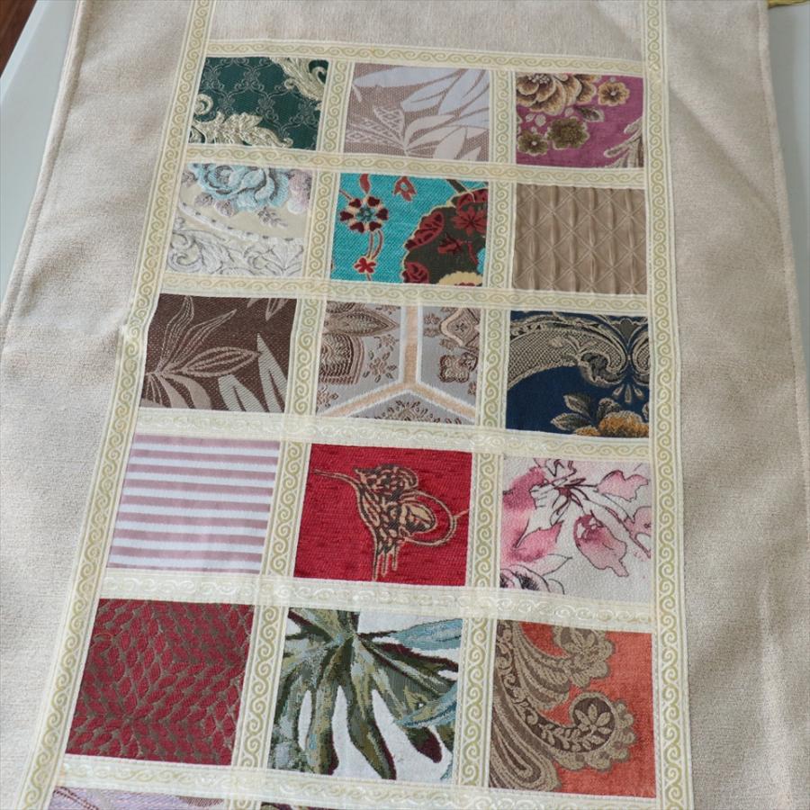 テーブルランナー　モザイクパッチワーク 142x50cmサイズ シュニール素材 |  | 02