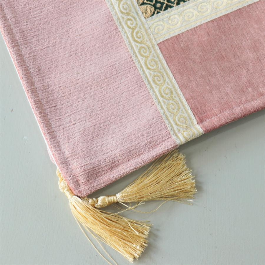 テーブルランナー　モザイクパッチワーク 142x50cmサイズ シュニール素材 |  | 03