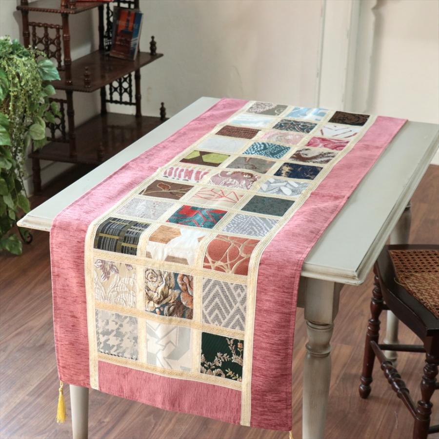 テーブルランナー　モザイクパッチワーク 142x50cmサイズ シュニール素材 | 