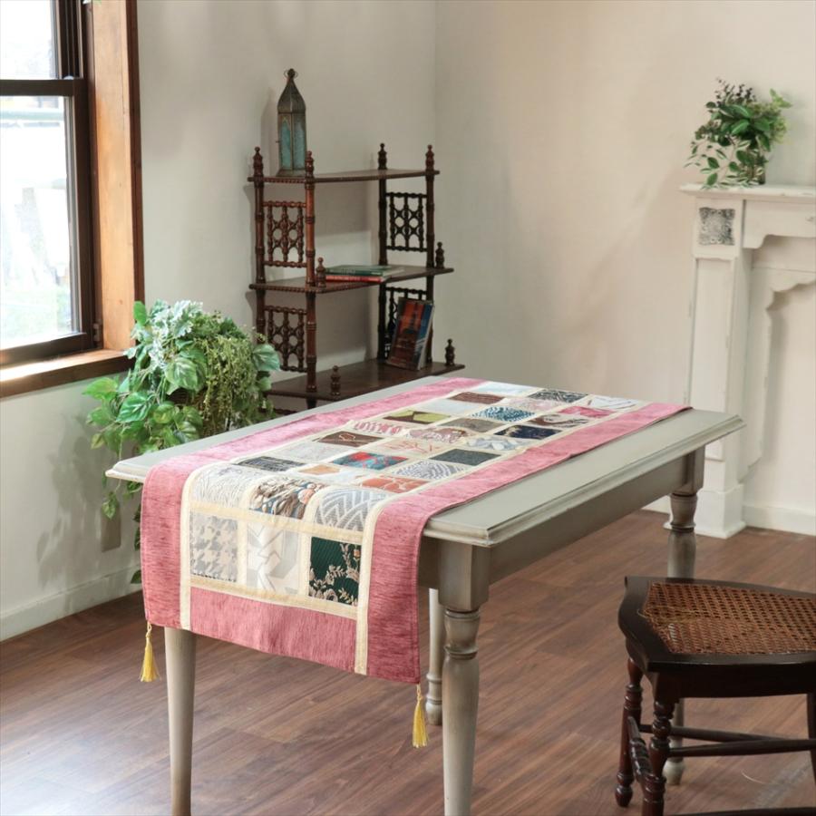 テーブルランナー　モザイクパッチワーク 142x50cmサイズ シュニール素材 |  | 01