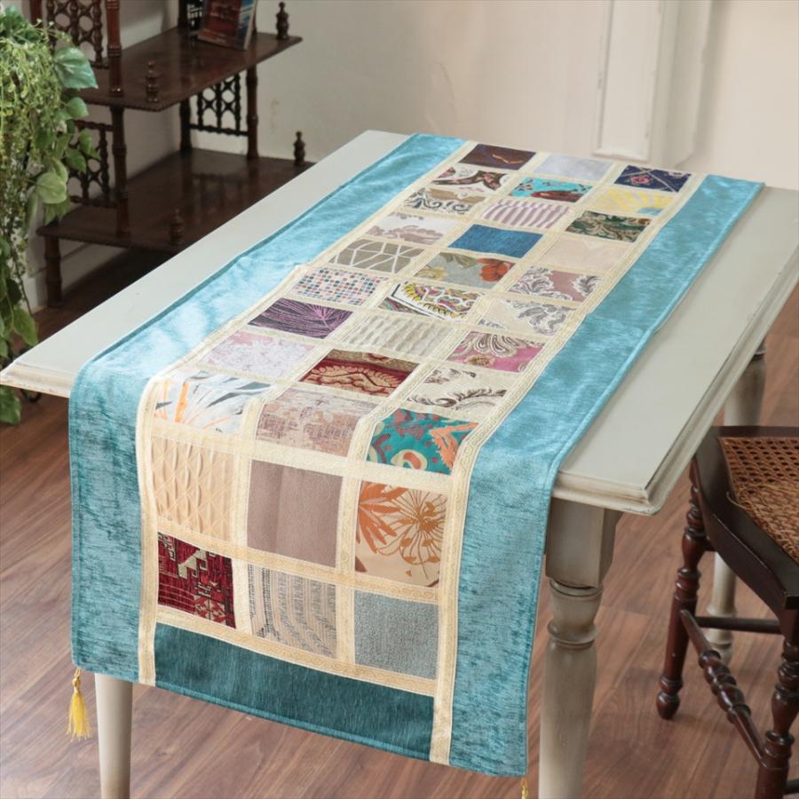 テーブルランナー　モザイクパッチワーク 142x50cmサイズ シュニール素材 | 