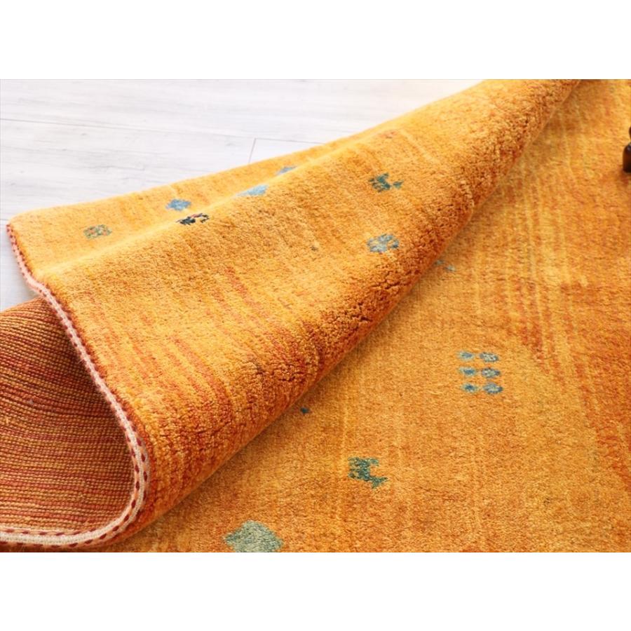 ギャッベ バナフシェ Gabbeh Banafsheh235x200cm オレンジグラデーション　小さな動物モチーフ | ブランド登録なし | 11